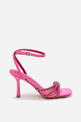 FUCSIA