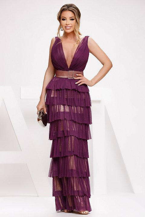 Elegant purple dress with belt.