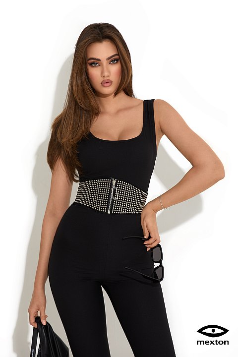 Fitted jumpsuit with belt