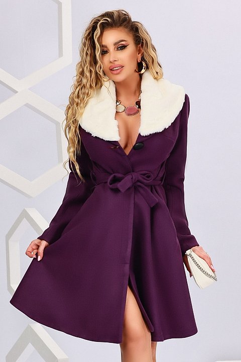 Purple cloth coat with eco fur