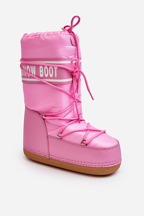 snow boots with laces