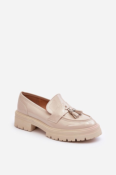 Loafers with bangs