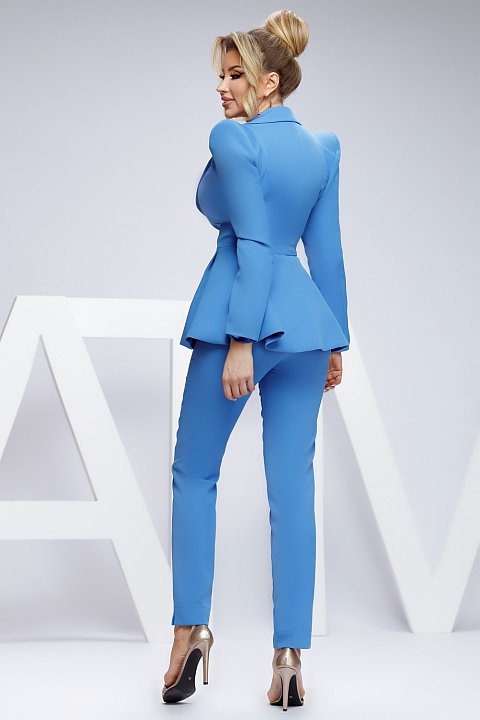 Elegant blue jacket with puffy shoulders and generous neckline.
