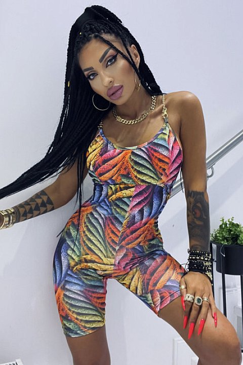 Sports suit and short, with chains as straps. Sexy model with multicolored pattern.