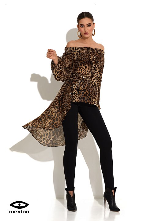 Long blouse in leopard pattern with belt